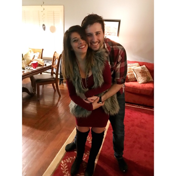 Meet Your Posher; - Picture 4 of 4